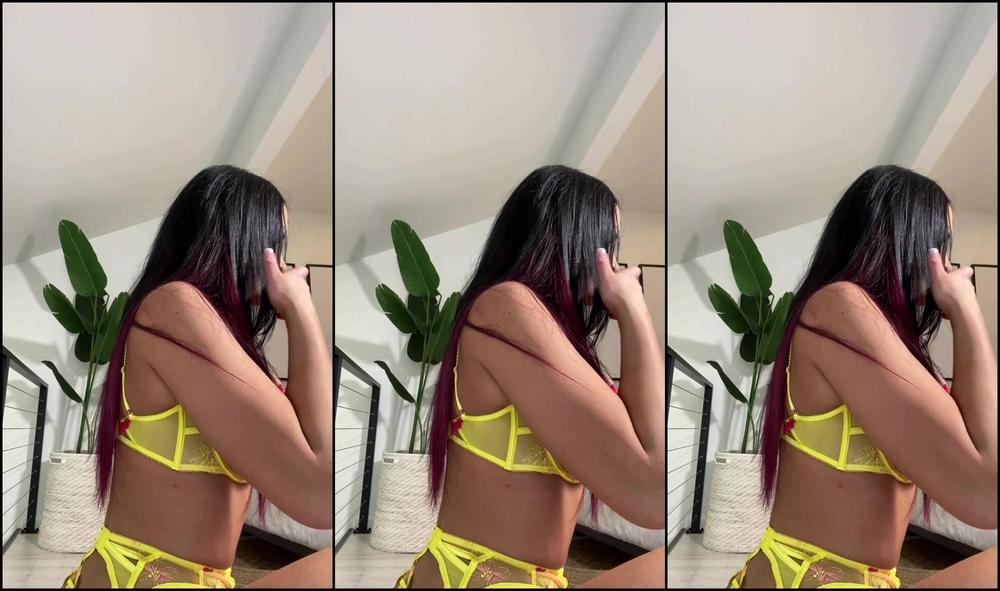 aleahjasmine-18-09-2021-2224137674-14-min-long-behind-the-scenes-video-from-the-shoot-were-stll-waiting-onnnnnn-any-day-now-