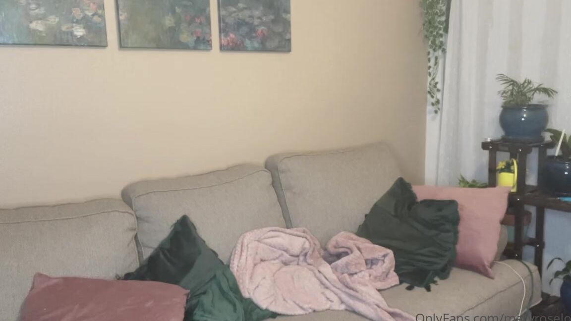 Mary Rose Love Nicknamed Maryroselove69 Onlyfans Naked And Gassy