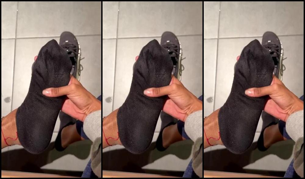 Stillsinning Nicknamed Stillsinning Onlyfans My Sweaty Prints Are So Hot