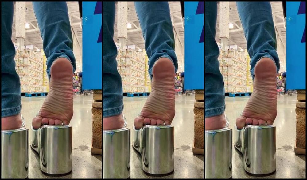 Goddess Pussyfoot Aka Goddesspussyfoot 03 24 2025 Onlyfans Video New Sky Blue Toes And My Brand New Chrome Platform Wedge Flip Flops At Costco