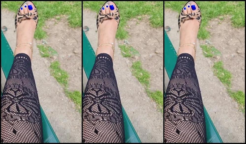 Feetbysherri Onlyfans Blue Toes D Ampg Heels Park Vibes