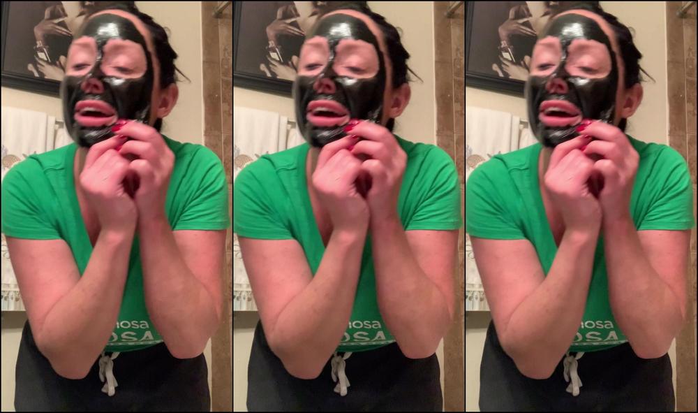 Christinacarter Up For A Laugh Nyssa Nevers And I Did Peel Off Fave Masks Last Night Exhausted From Shoo