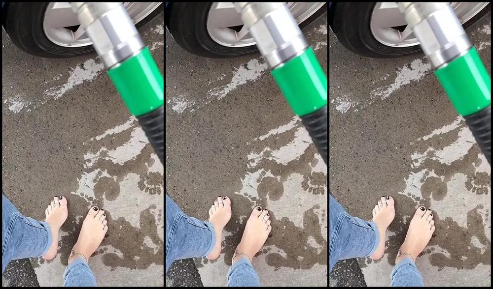 Frejas Submissive Feet Nicknamed Frejassubmissivefeet Onlyfans Good Morning Fuel Up For New Adventures I Am Outside And My Feet Are Clean