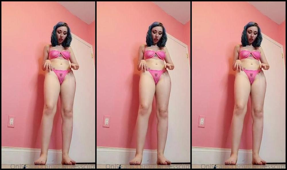 Giantessclips Playtime With Pedro Starring Alice Faye For More Alice Visit Https Onlyfans Com Alice