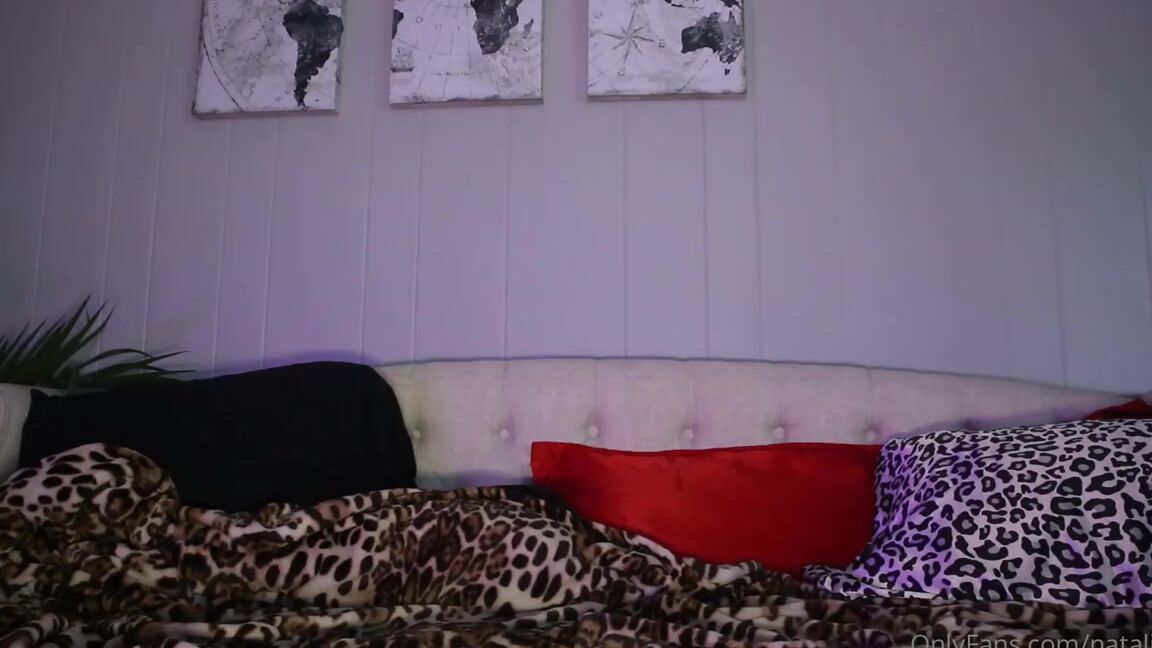 Natalie Fox Nicknamed Nataliefox Onlyfans Jarritos Make Me Burp 733