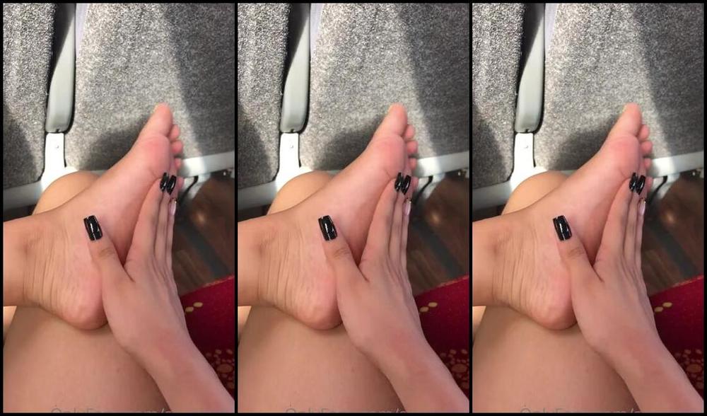 Feetsorare Nicknamed Soraretoes Onlyfans Video 246