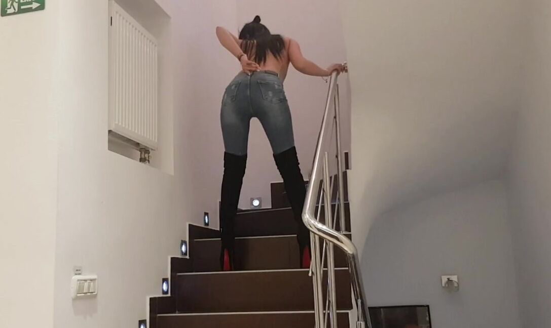 Deviousbrunette Jeans And Heels Worship