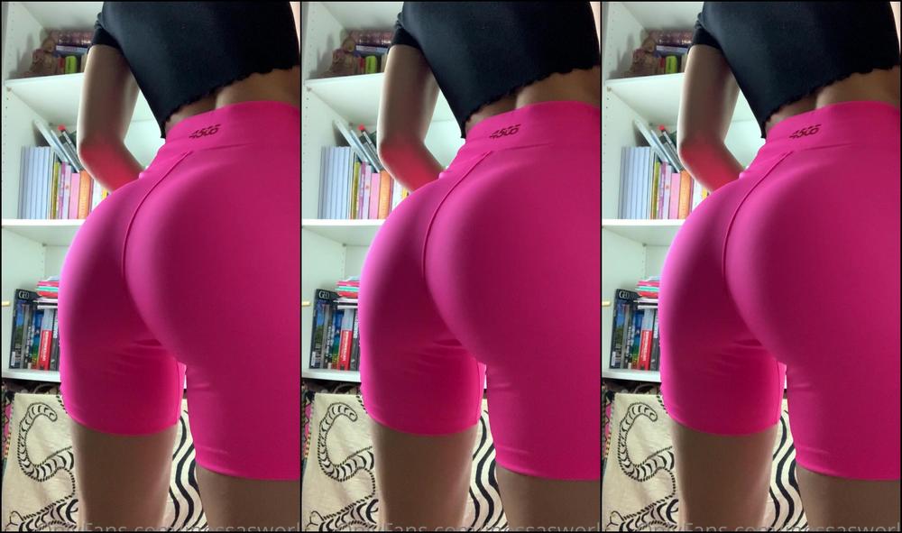 Peyton Kinsly 1372226519 12 02 2020 My New Pink Yoga Shorts
