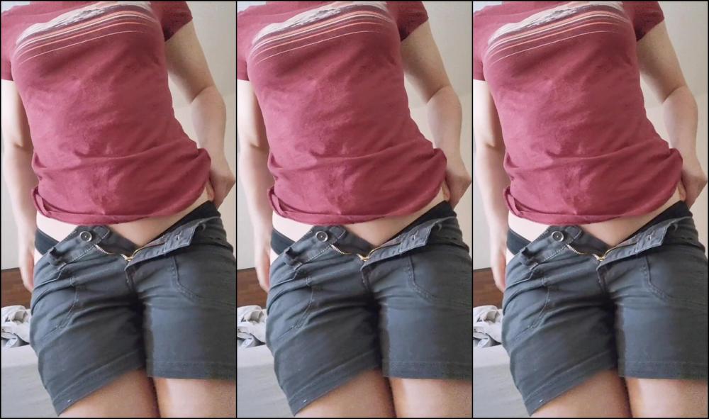 Mira Xo Stripping T Shirt And Shorts