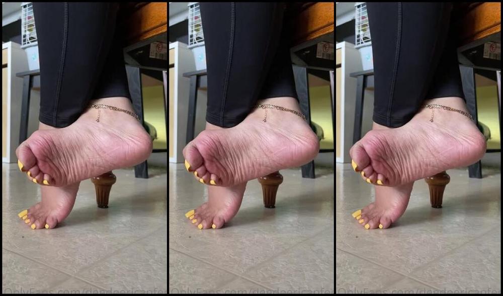 Deedeericanfeet Onlyfans Mm Another Vid Post Today As Requested In This View
