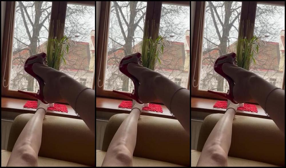 Inga Llery Nicknamed Inga Llery Foot Fetish 06 02 2024 Onlyfans Video Look What I Have