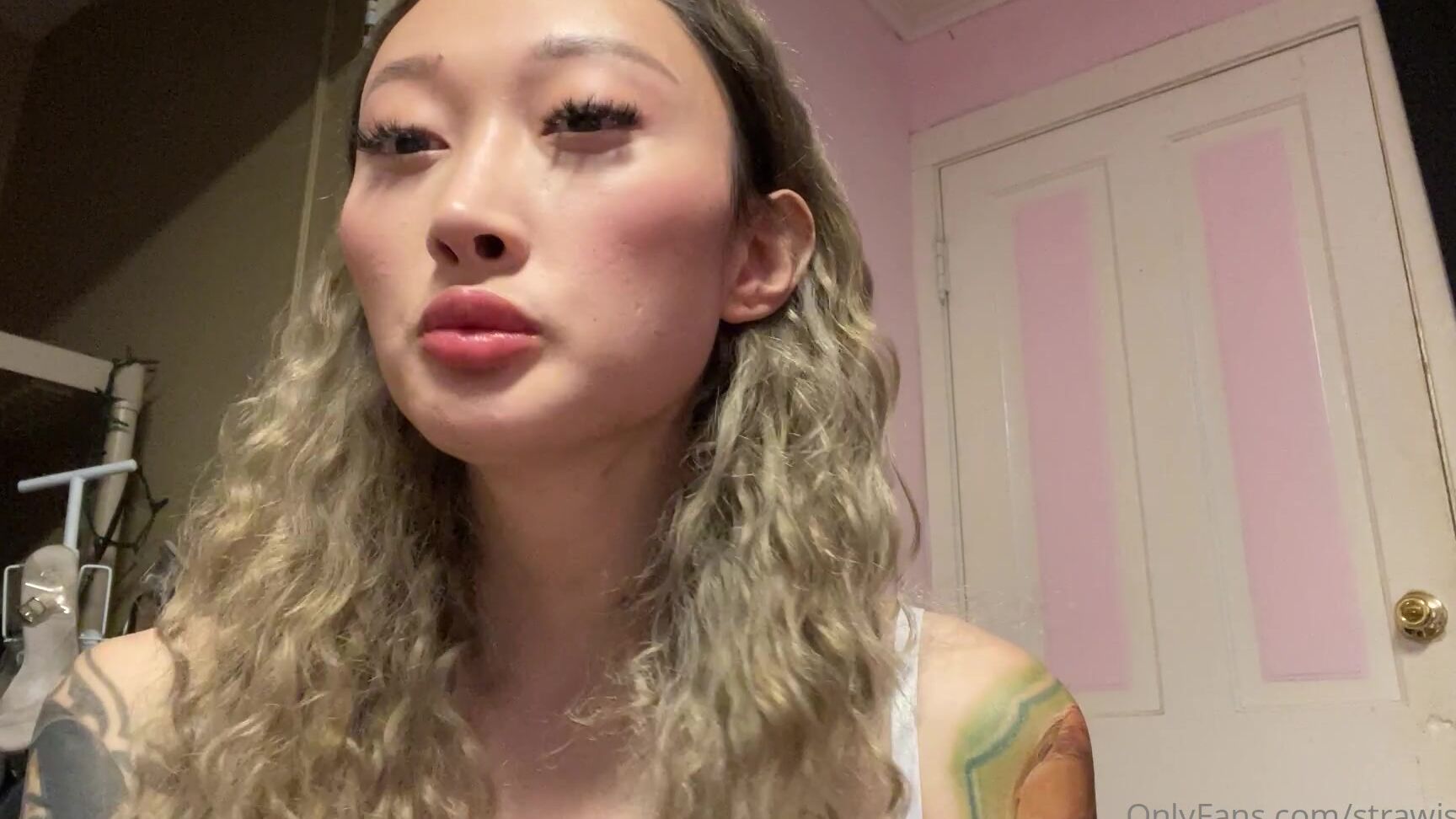 Strawishere Sph Little Cock Loser