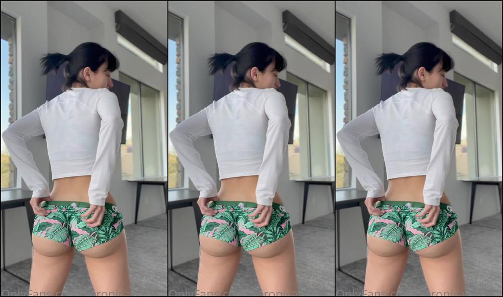 Veronicaperasso 2388816462 03 11 2022 Reason Why I Cum Today