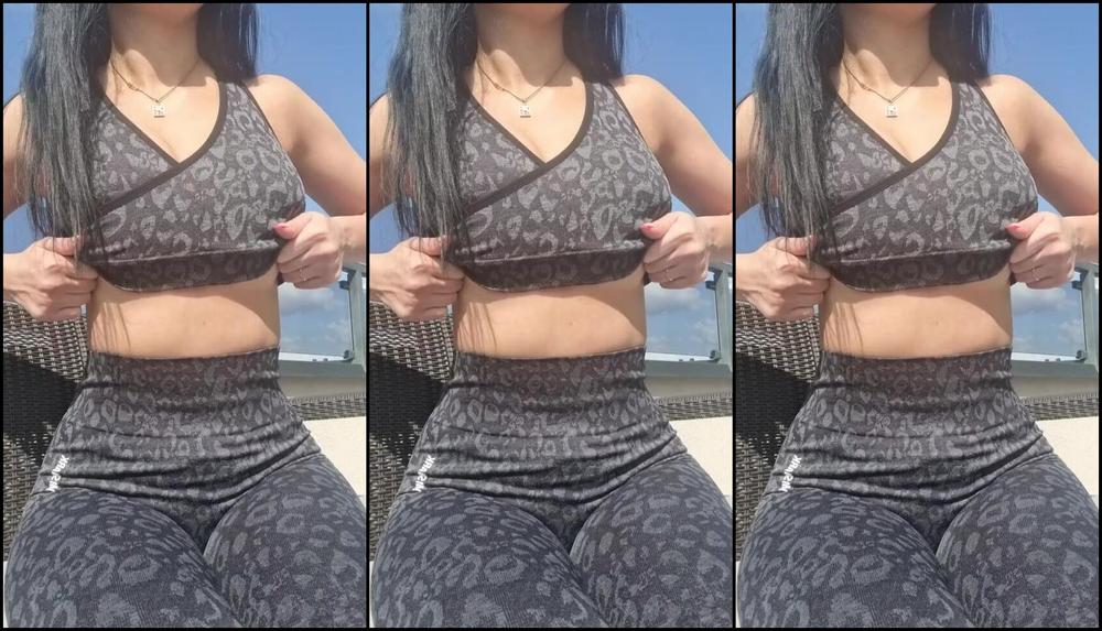 Atomicbrunette18 459