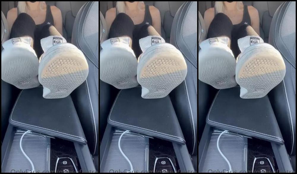 Queenfeetred Nicknamed Queenfeetred Onlyfans Could You Drive Cars If I Was Sitting In The Back Bbn