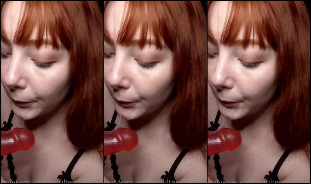 adulteressamber-25-06-2020-466648233-been-having-a-lot-of-fun-playing-with-my-spit-lately