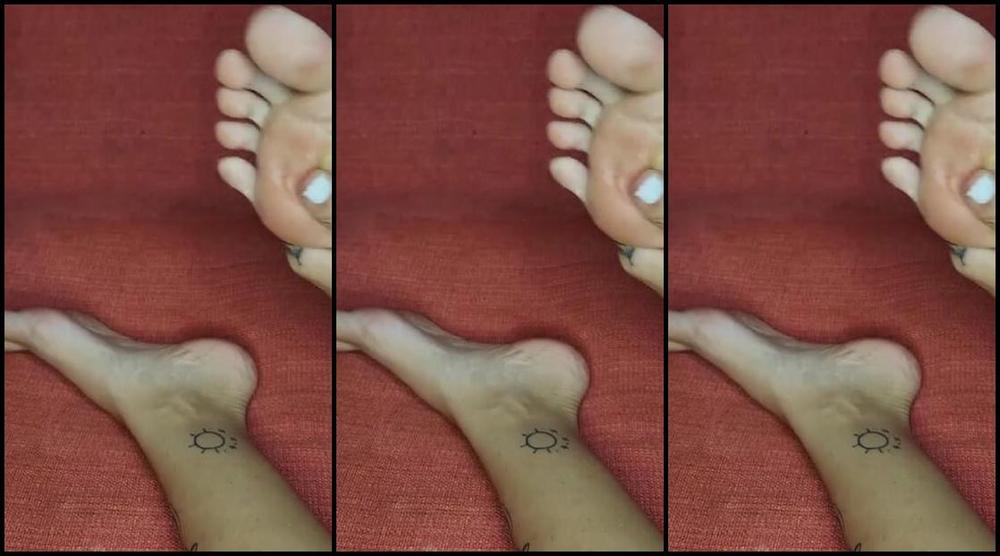 Emma Stanley Nicknamed Emmastanley Onlyfans 12 07 2023 This Is My Routine To Make My Feet Beautiful For You Massages And Hydration I Would