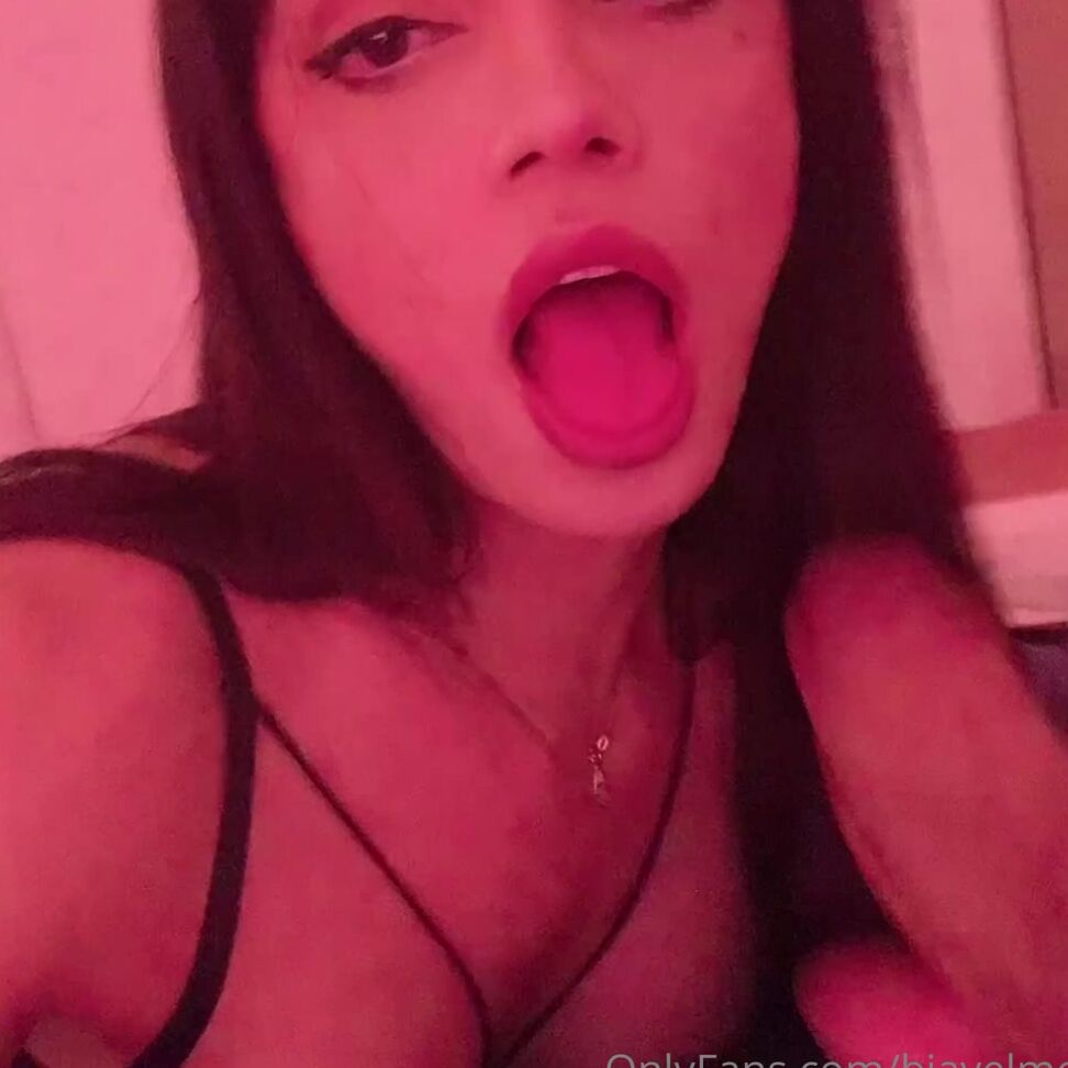 biavelmont-23-06-2021-2143985185-sucking-a-big-dick-i-almost-couldn-t-give-my-ass-to-him-sucer-une-grosse-bite-je-ne-pouvai