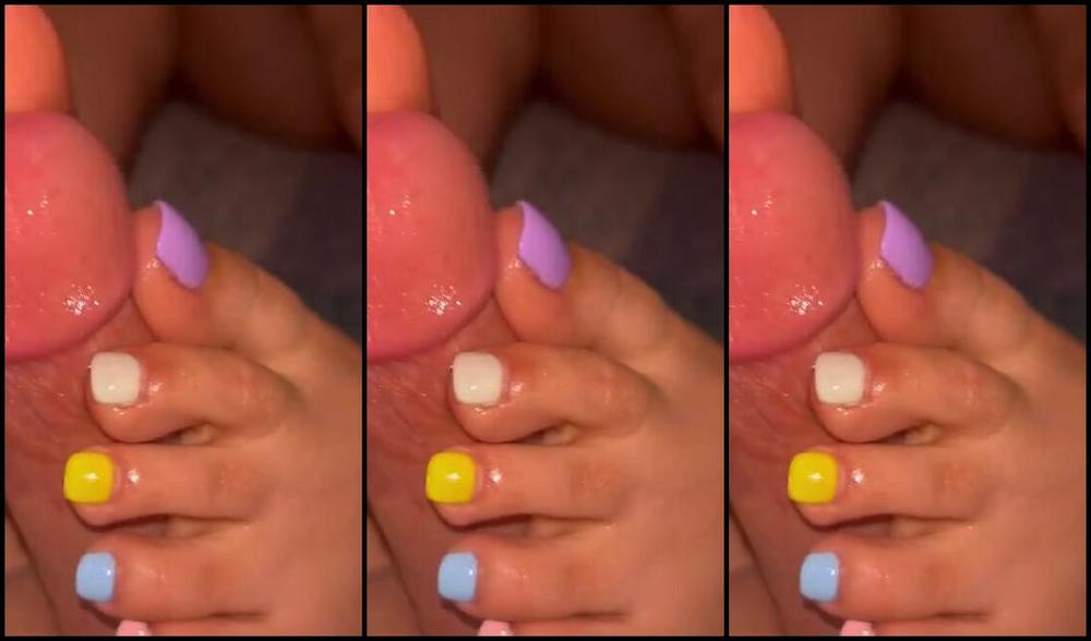 Latinamala Nicknamed Latinamala1 Onlyfans 05 02 2023 White Nails With Sparkles