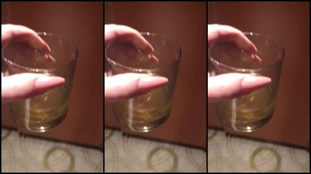 Goddess Amber Aka Goddessamber 08 10 2017 Onlyfans Video Such An Honor For Subby To Drink My Golden Champagne Its So Obvious He Enjoyed Q2H