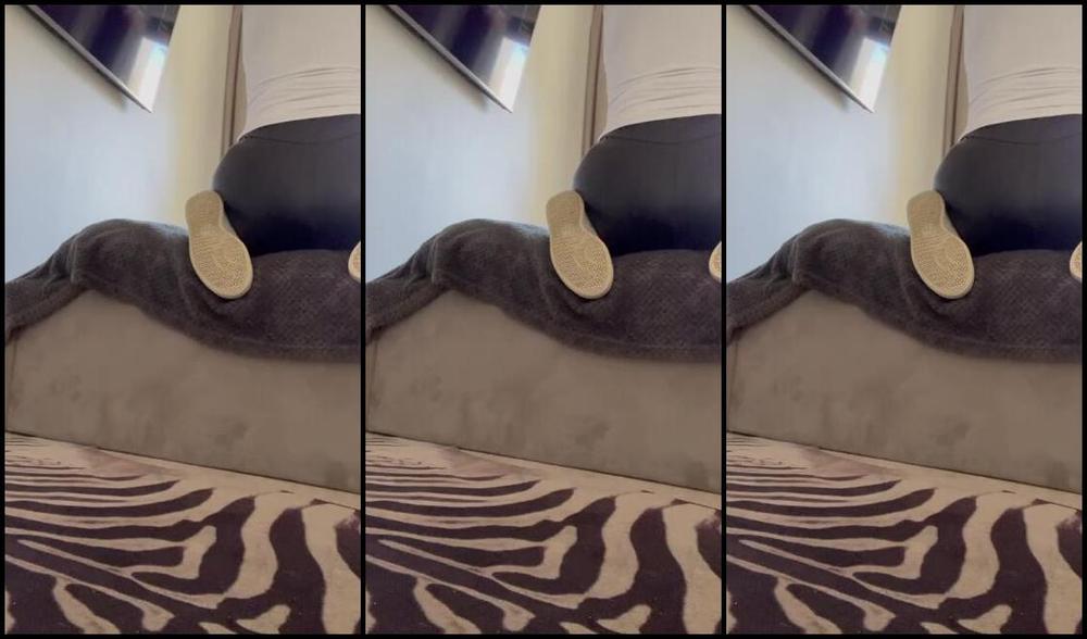 Queenfeetred Nicknamed Queenfeetred Onlyfans Video 6160