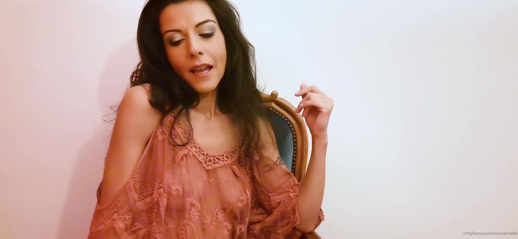 Loucharmelle Video Blog I Answer Your Questions