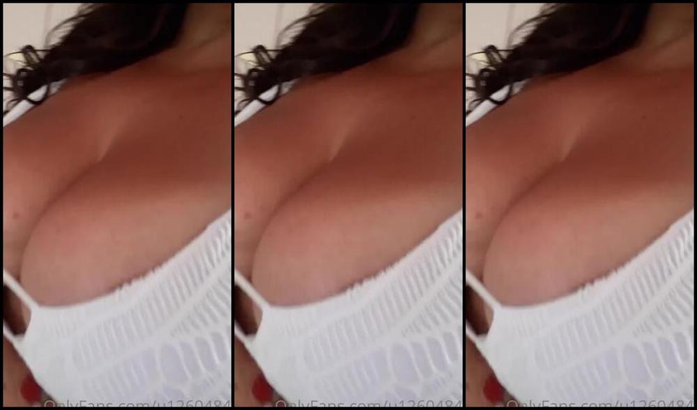 Sara Piras Nicknamed Sarapiras Findom 05 16 2020 Onlyfans Video Tette Contro Spalline 1 0