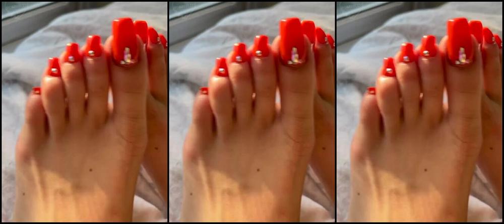 Greek Goddess Li Aka Greekli77 12 19 2024 Onlyfans Video Full Length Close Up Video Of My Long Orange Toenails And Brown Leg Warmers For The