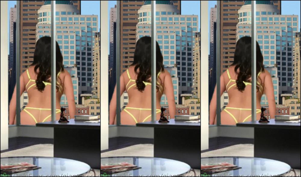 Giantessclips Growth Turns Her On Starring Erika For More Erika Visit Https Onlyfans Com Erikasplay