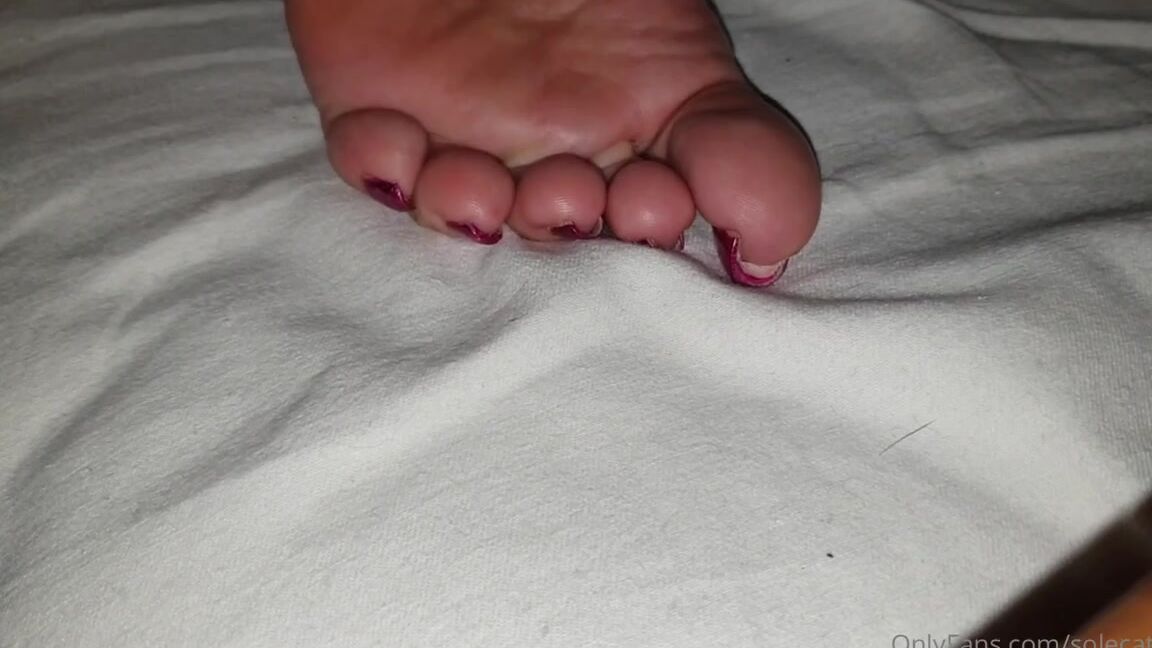 Greatbritishfeet Aka Solecatcher Onlyfans 3Am In The Morning Stinky Hot Feet Sniffing