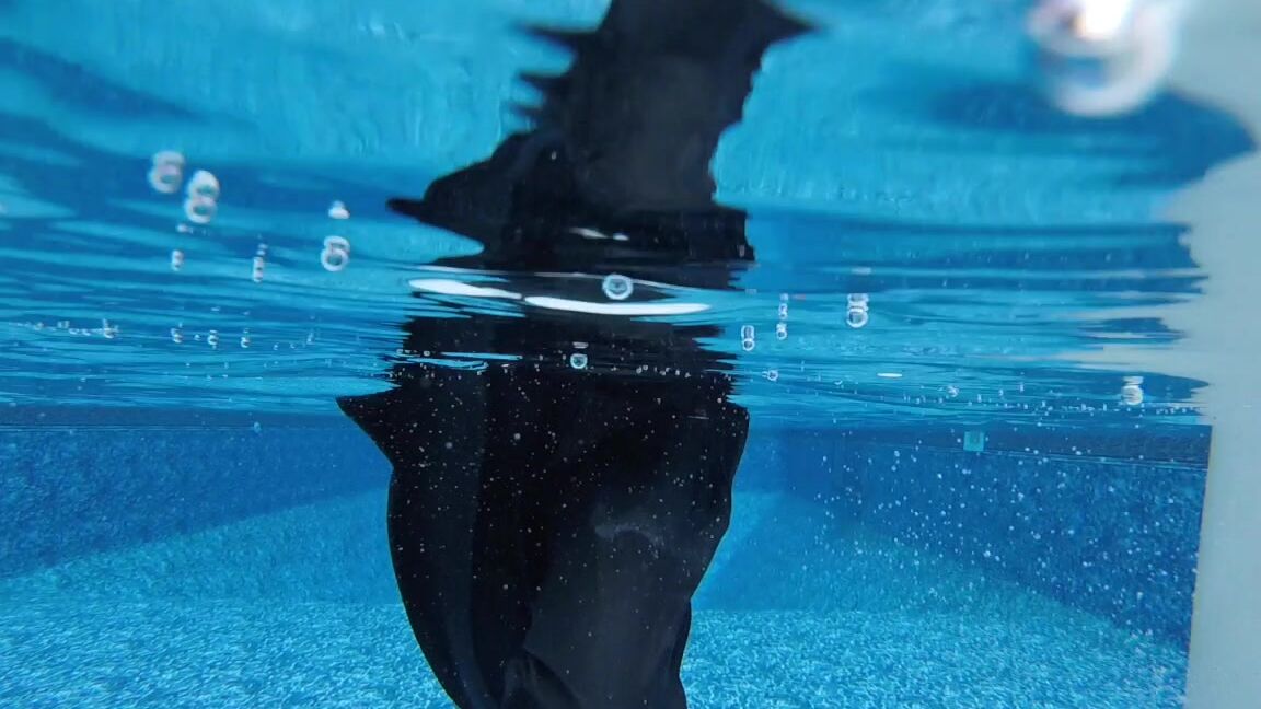 BuddahsPlayground - Waders In Cold Pool ManyVids