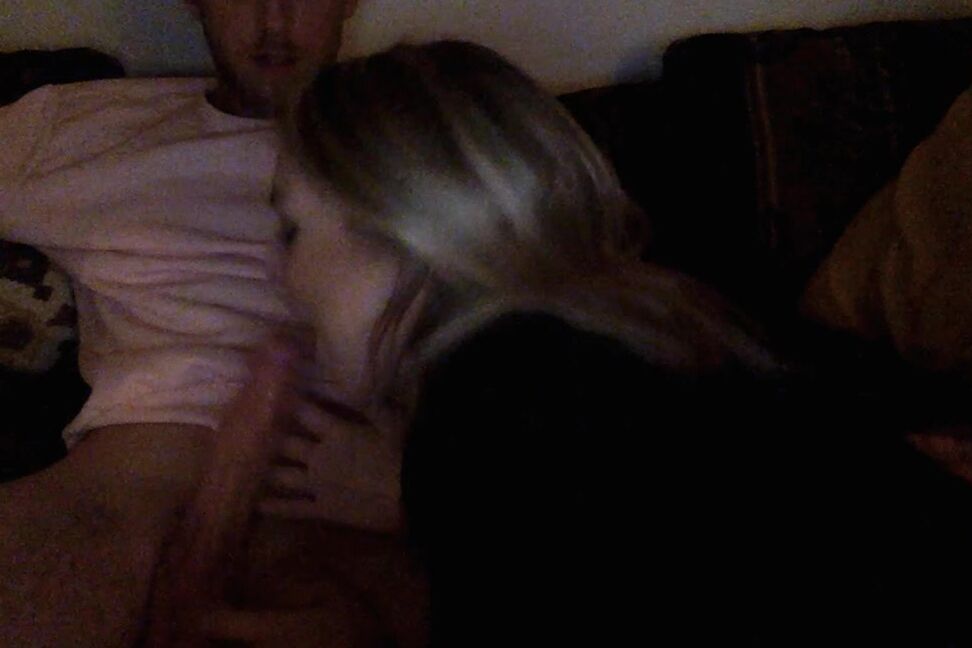 Blow Jobs, Blowing Bubbles, Cum In Mouth, Daddy Roleplay, Sisters melodycastle18 daddys little princess ManyVids