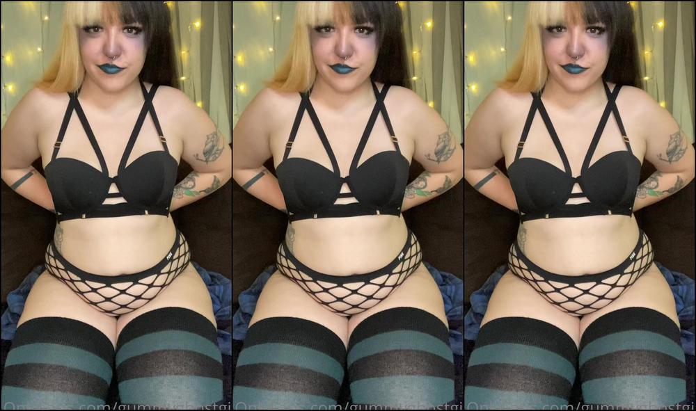 Gummyghostgirl 2021 05 20 2113965248 Feeling Blue