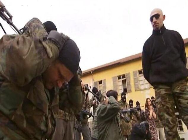 "Jessica Fiorentino, Jessica Gayle, Alexandra, Ginevra Holander, Roberto Malone, Omar Galanti, Giorgio Grandi." Feature C'era Una Volta In Jugoslavia GEO Media