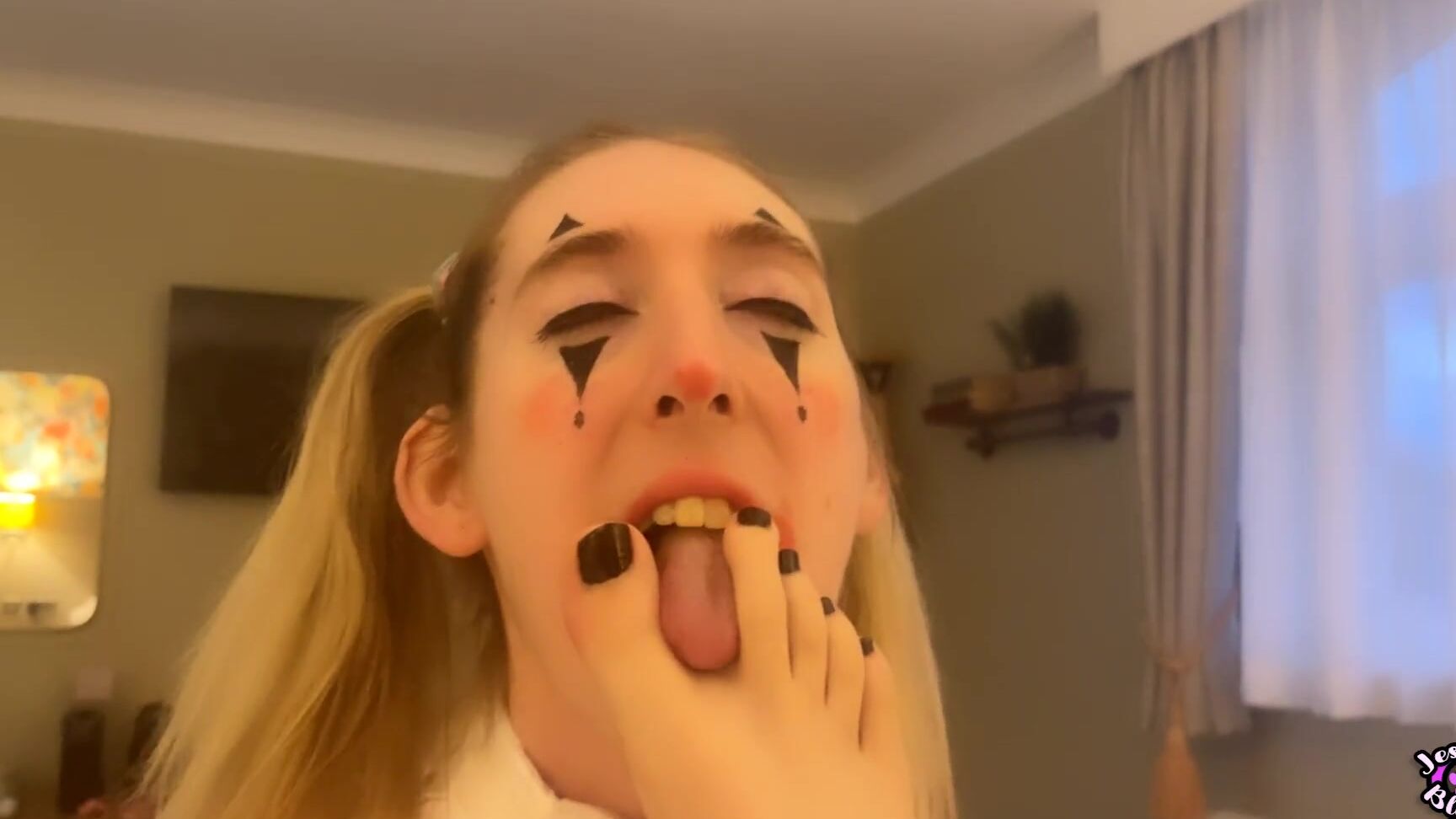 "Jessica Bloom" Feet, Feet Fetish, Foot Fetish, Foot Slave, Foot Worship, Clown, Transgender, Lesbian, Feet Licking, Feet Worship, Feet Lick, Love Her Feet, Transgender Hot, Transgender Lesbians, Amateur Couple, Clown Girl, Suggest Jessica Bloom Tran