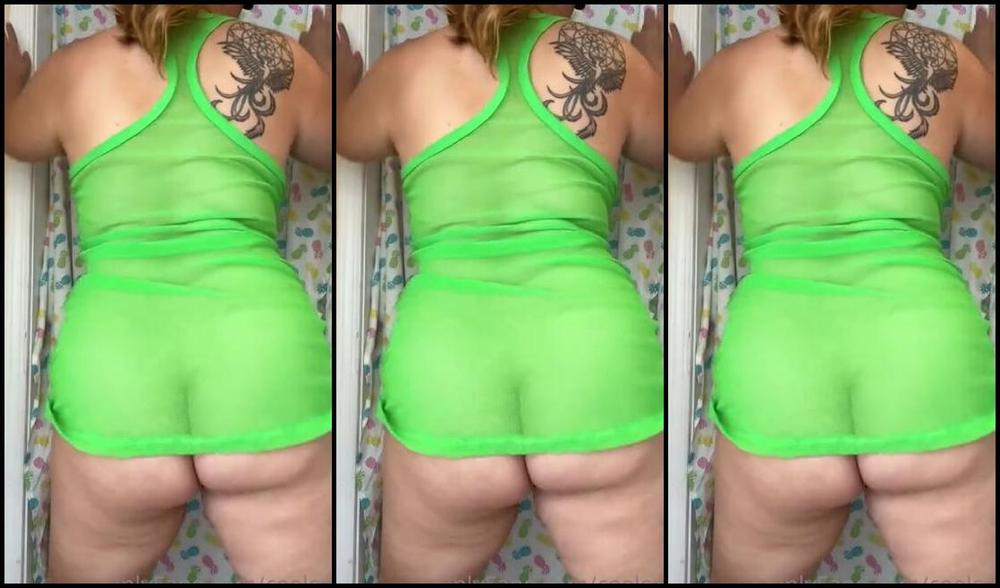 Celia Nicknamed Ceelcee Onlyfans Showing Off My Thick Milf Body In My Lime Green Mesh Dress S