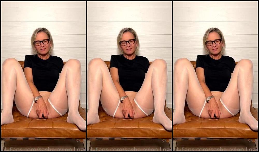 Sasha Nylon Lingerie Onlyfans Schnen Abend Und Gute Nacht Have A Nice Evening And Good Night Buona Serata E Buona Notte Bonp