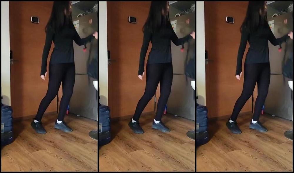 Egyal Storm Aka Egyalvip Onlyfans El Calor Era Insoportable Afuera Pero Luego Me Di Cuenta Que Yo Segua Muy Caliente Y Tena Que Sol