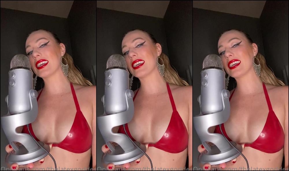 Thelatexgoddess Tell Me What You Want To See Here I Ll Make Your Dreams Come True