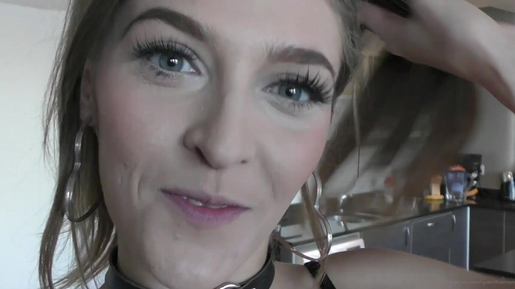 Rhiannonryder Hired To Fuck This Is A Min Scene Will Be Uploading In Stages And Sending Out Full V