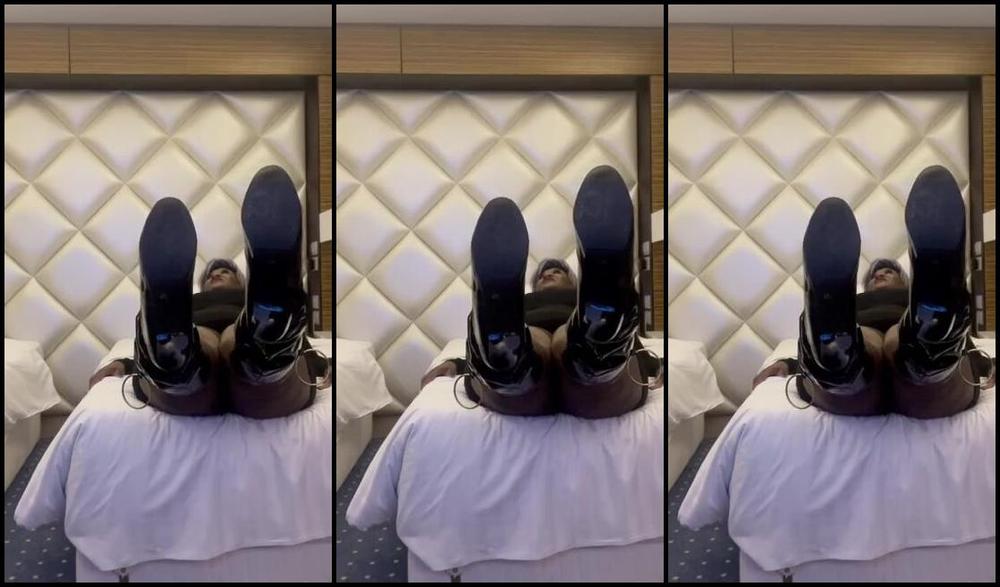 Madam Caramel Onlyfans I Know You Love My Shinning Pvc Boots So Crawl To Me And Get Your Tongue Ready