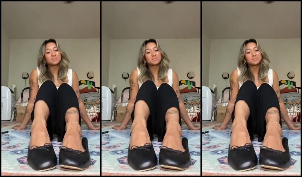 Asiansmartsoles Onlyfans Hey You Just Telling You About My Day It Was So Hot Out Lol How Was Yours Ip