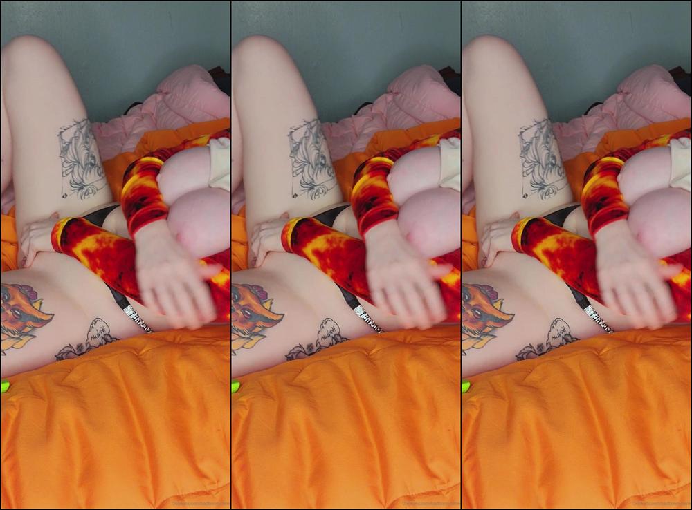 Bunnygirlnicole 2351762404 02 03 2022 There S A Part 2