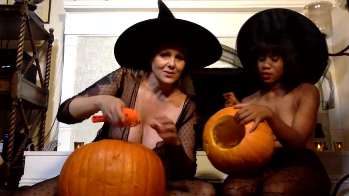 Therealjuliaann Stream Started At Am