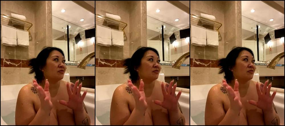 Misstokyoleigh Come Chat With Me While I Sit In The Tub Also S