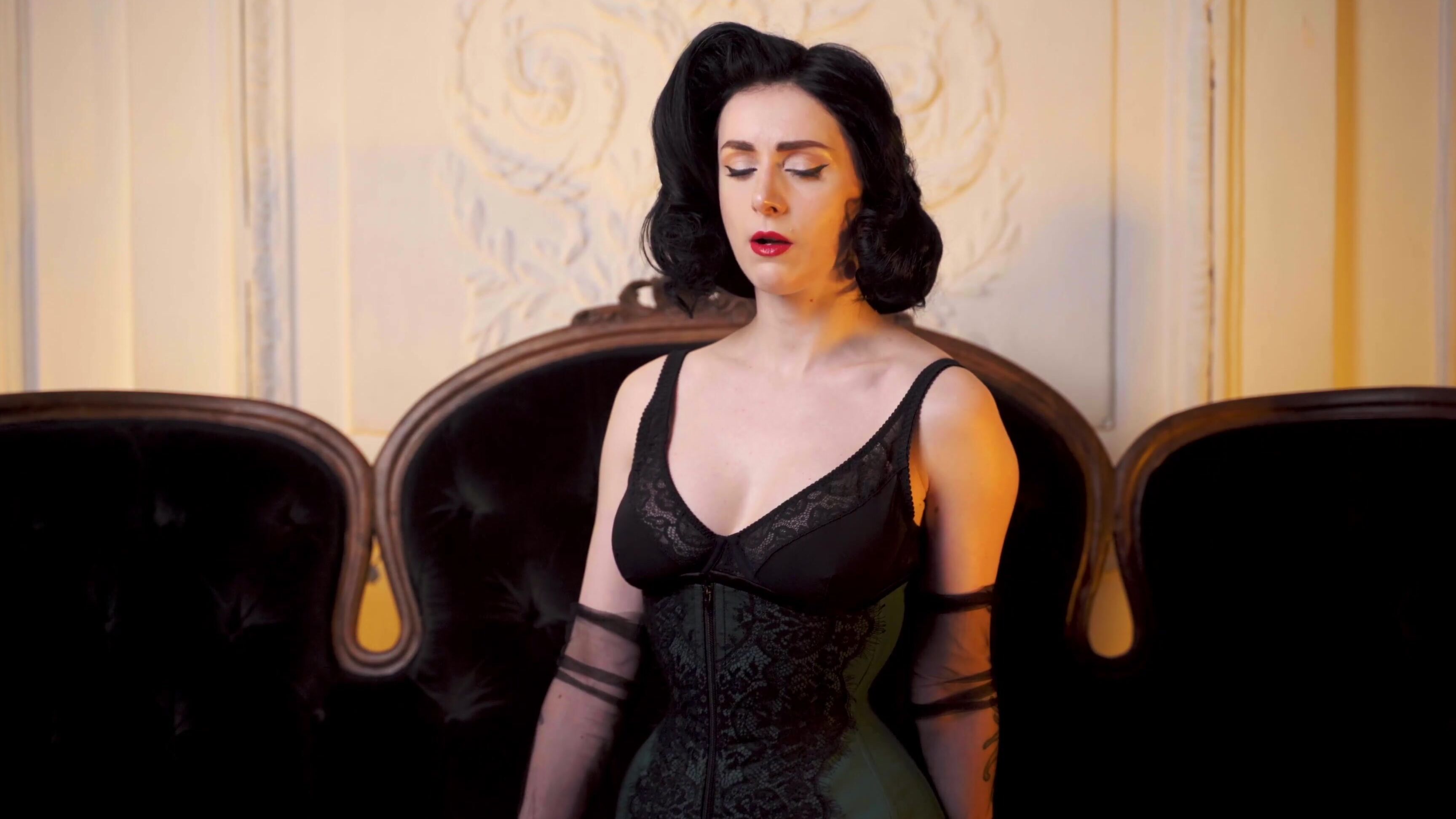 JOI, Mistress, Sissification, Sissy Sluts, Sissy Training sissy-slut-training ManyVids