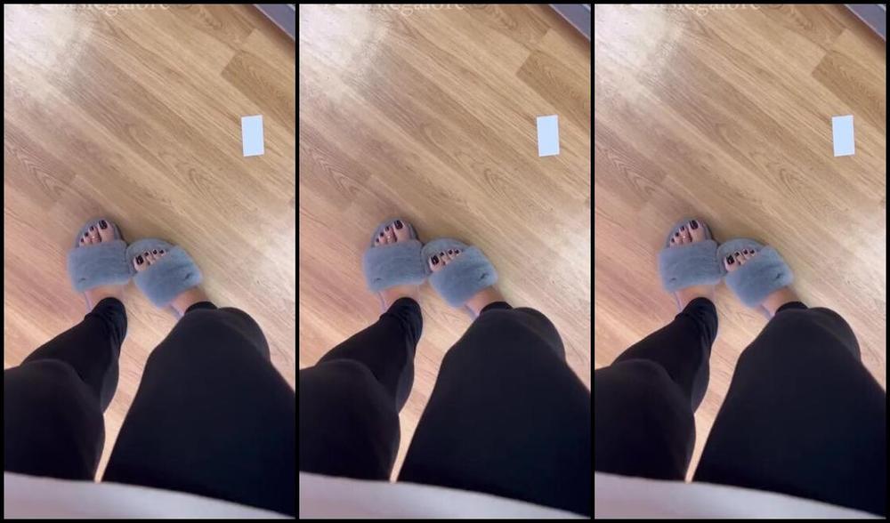 Footsiegalore Onlyfans Whoops I Went To The Shop In My Slippers One Of Those Crazy Days