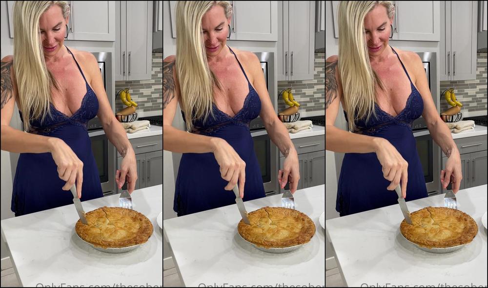 thesoberk-16-05-2021-2110320762-pie-sitting