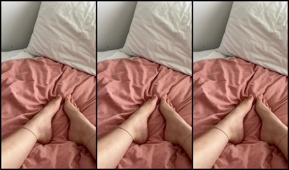 Fifi Nicknamed Fifi Lurks Onlyfans How About Footsies But Its Just My Feet On Your Face 1