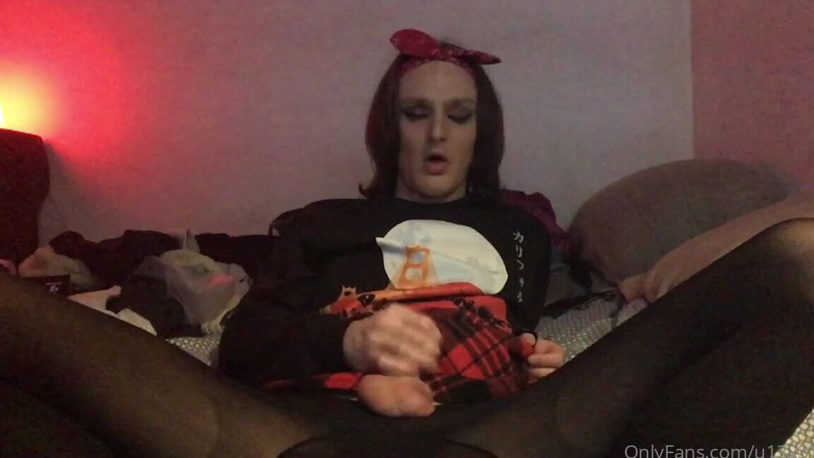 Itszoestarr Playing Cumming Late Night